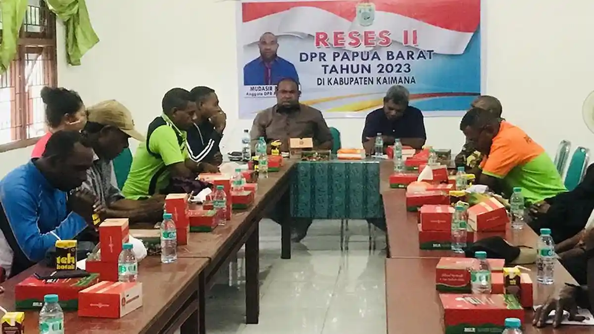 Reses di Kaimana, Mudasir Bogra Terima Aspirasi Masyarakat Soal Dana Otsus 