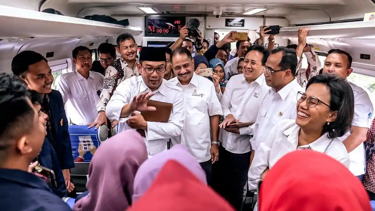 Lima Nama Ini Disodorkan 20 Kelompok Relawan Sebagai Calon Menteri Jokowi