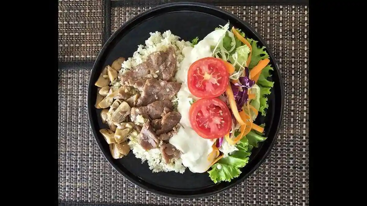 Rasakan Sensasi Tahun Baru yang Beda dengan Beef Butter Rice dan Red ...