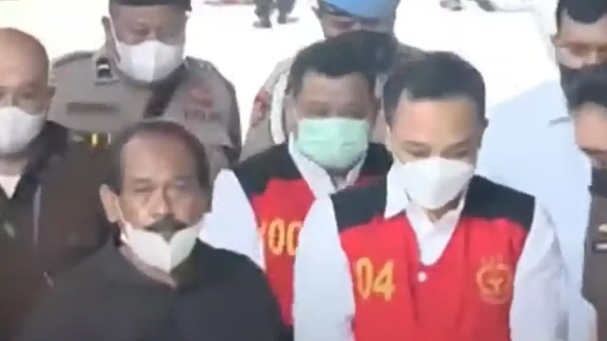 Penampilan Bripka RR dan Kuat Maruf Serupa di Sidang Perdana, Bandingkan dengan Ferdy Sambo