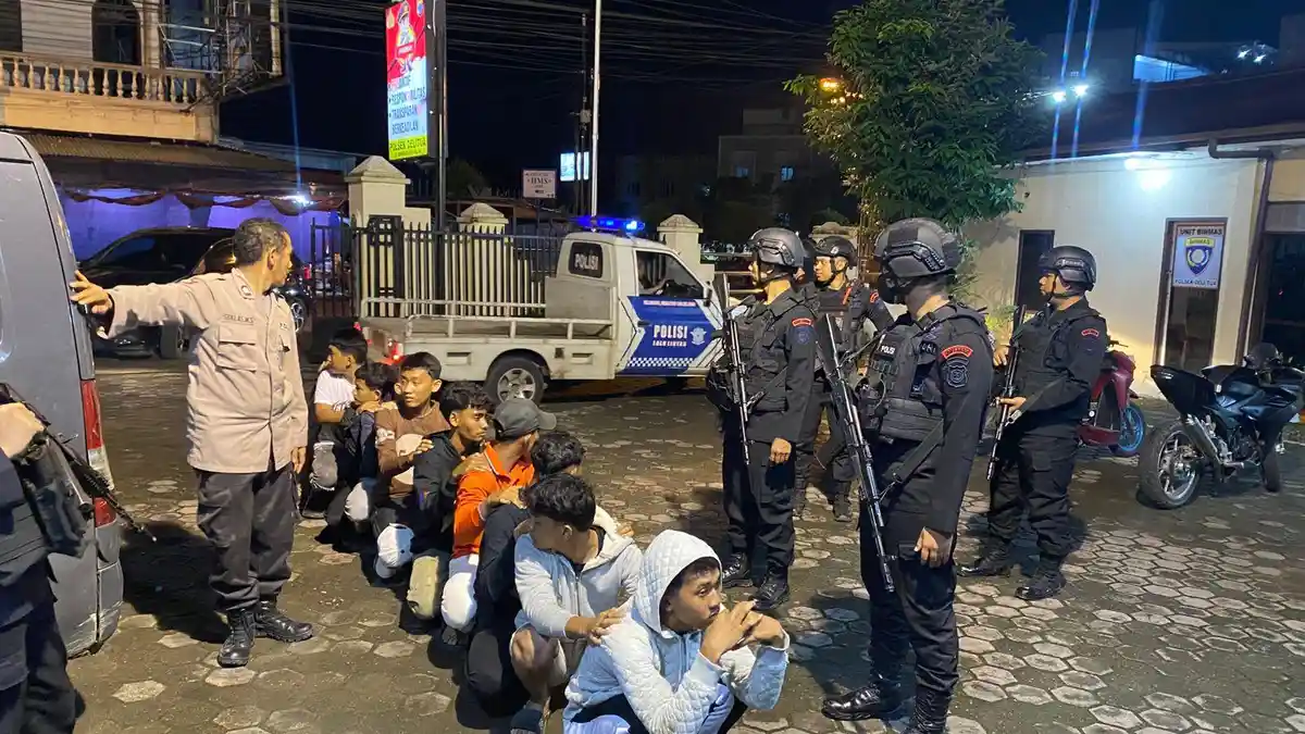 Sat Brimob Polda Sumut Amankan 10 Anggota Geng Motor Hendak Tawuran di Delitua