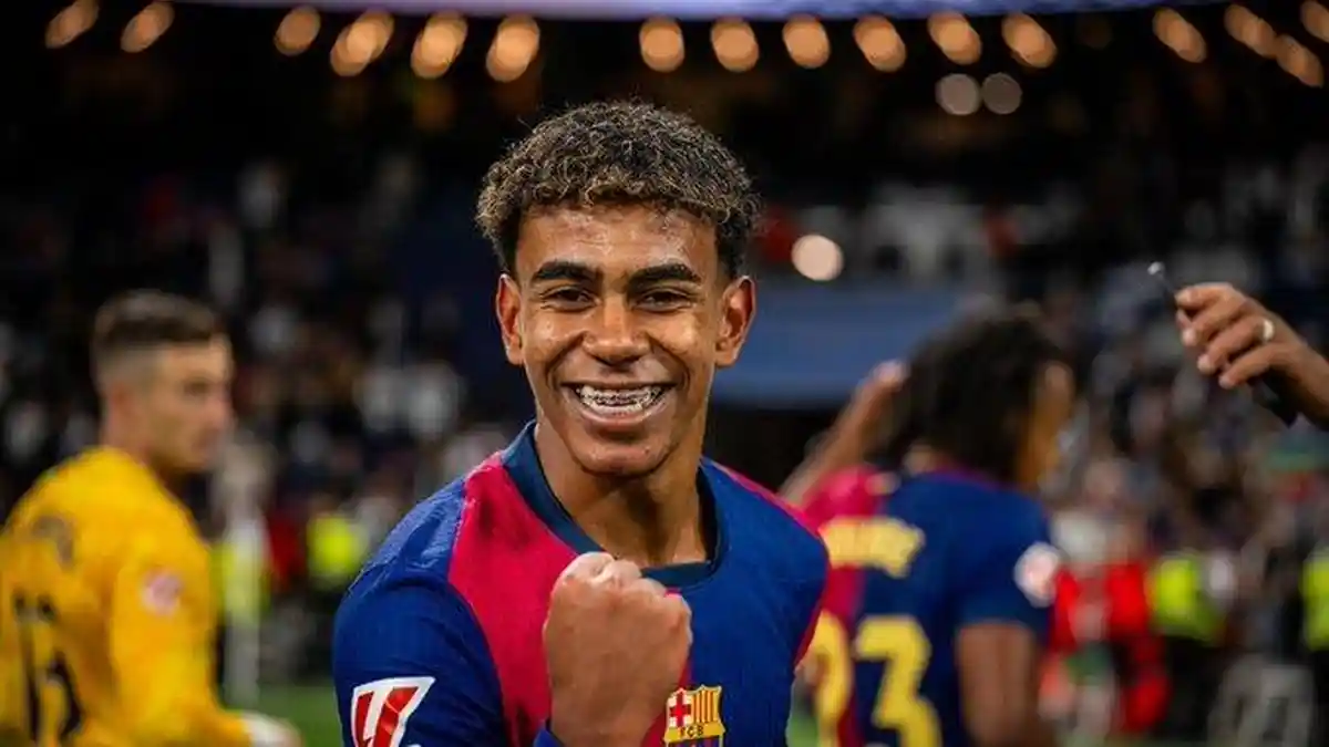 Lamine Yamal Resmi Perpanjang Kontrak dengan Barcelona, Gaji Meningkat 5 Kali Lipat