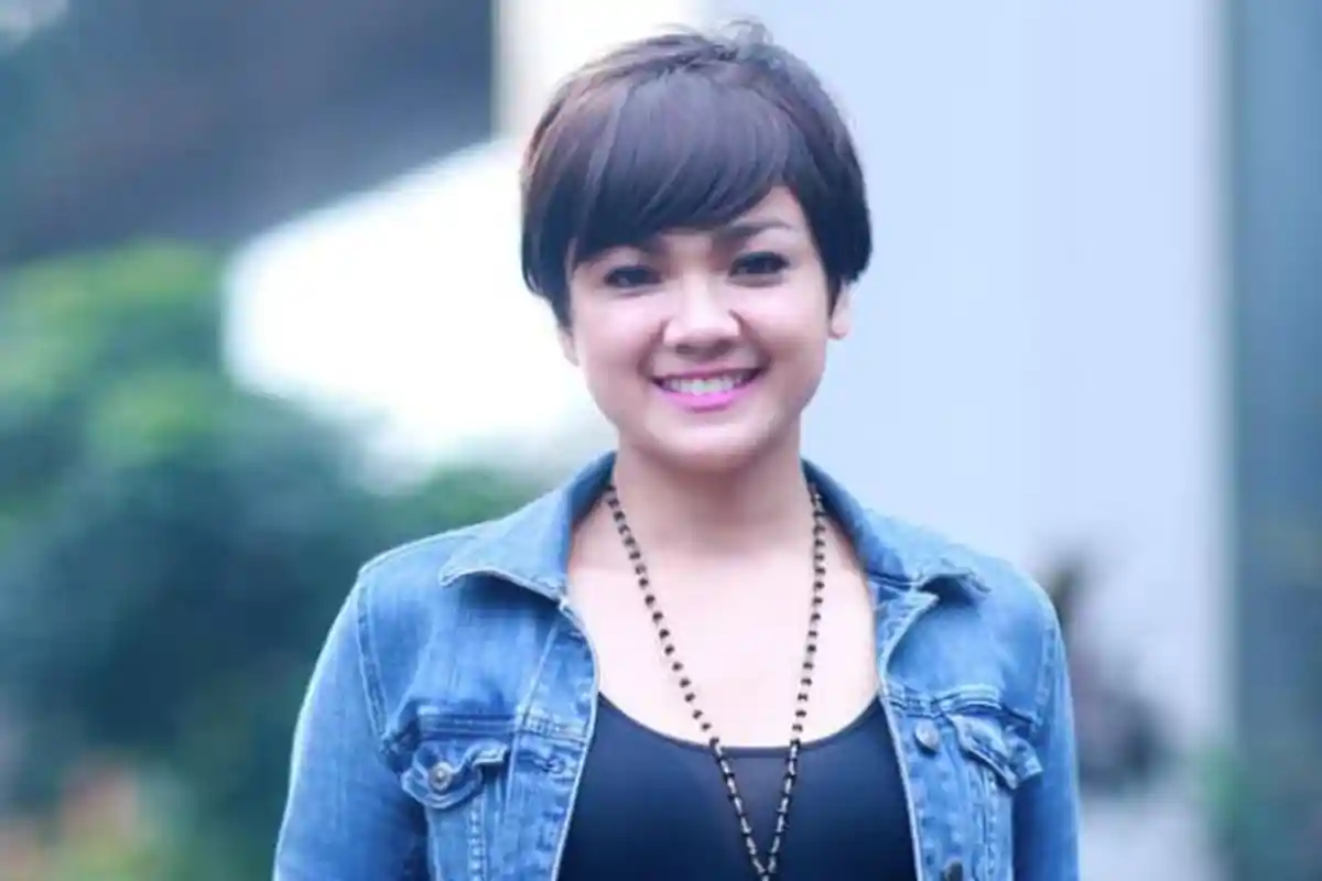 Biasa Terlihat Bening Imut-imut, Foto Nirina Zubir yang Diposting Zaskia Gotik Bikin Netizen Kaget!