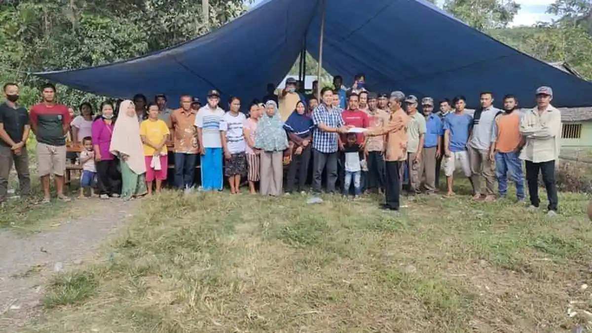 Masyarakat Batu Tanda di Perbatasan Banggai-Tojo Unauna Hidup dengan Keterbatasan