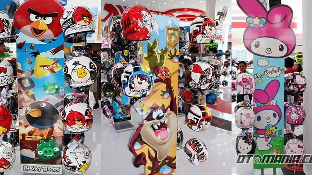 Di PRJ, Helm Kartun Dibanderol Mulai Rp 130 Ribu