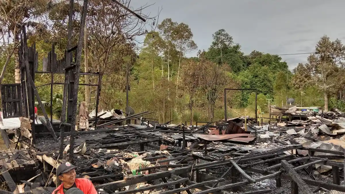 Kebakaran di Muara Kedang Kutai Barat, 5 Bangunan Rumah Warga dan Sarang Walet Jadi Arang