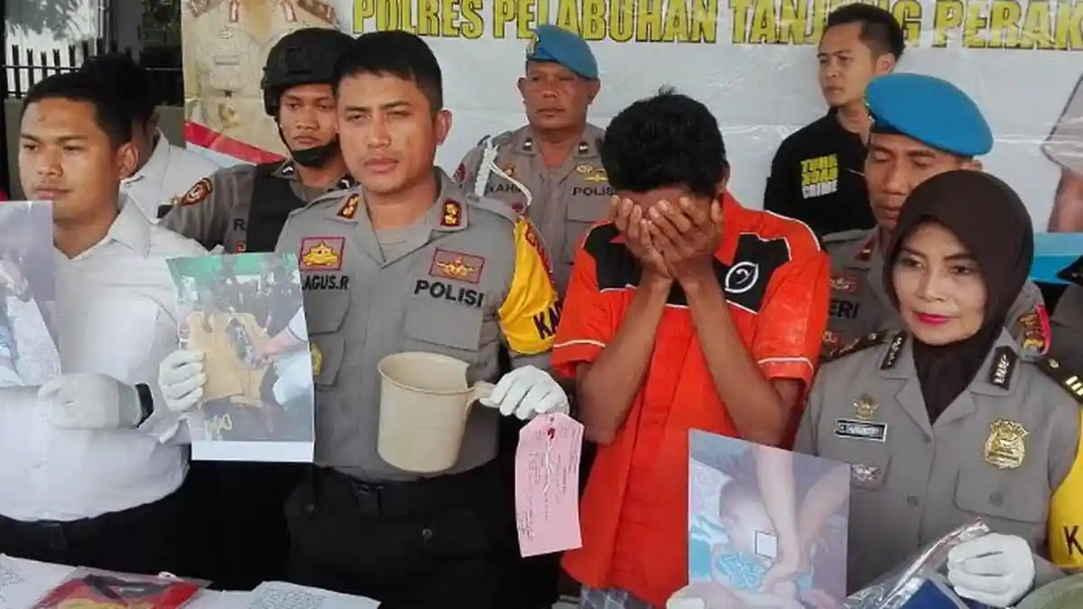 Nyawa Bocah Berusia 2 Tahun Ini Melayang Usai Dianiaya Ayah Tirinya