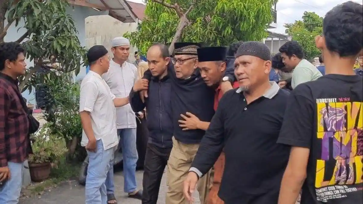 Tangis Pilu Keluarga Kecelakaan Maut di Pekanbaru, Langsung Datang dari Sumatera Barat