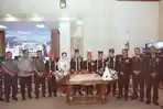 Wali Kota Caroll Senduk Hadiri Rapat Paripurna Istimewa HUT ke-23 Kota Tomohon