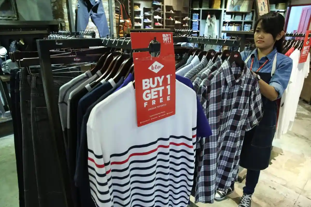 FOTO: Ini Promo Natal Lee Cooper di MaRI