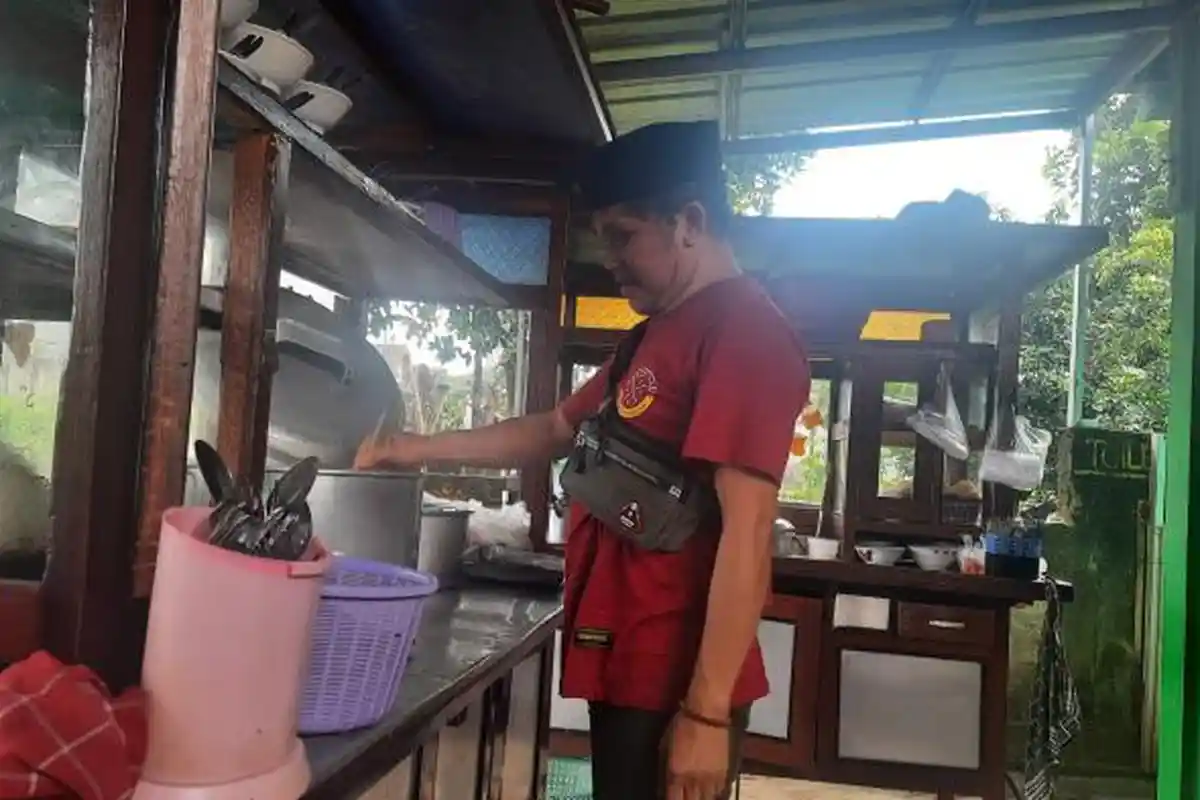 Kisah Muhidin Jatuh Bangun Rintis Usaha Bakso Kopang, Awalnya hanya Bantu Orang Lain