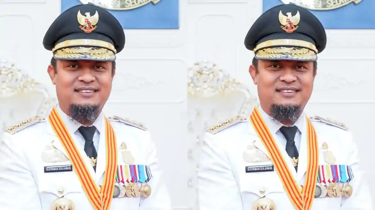 Profil Andi Sudirman, Gubernur Sulsel Sebut Tak Akan Perbaiki Jalan Rusak yang Ditanami Pohon Pisang - Tribunnews.com