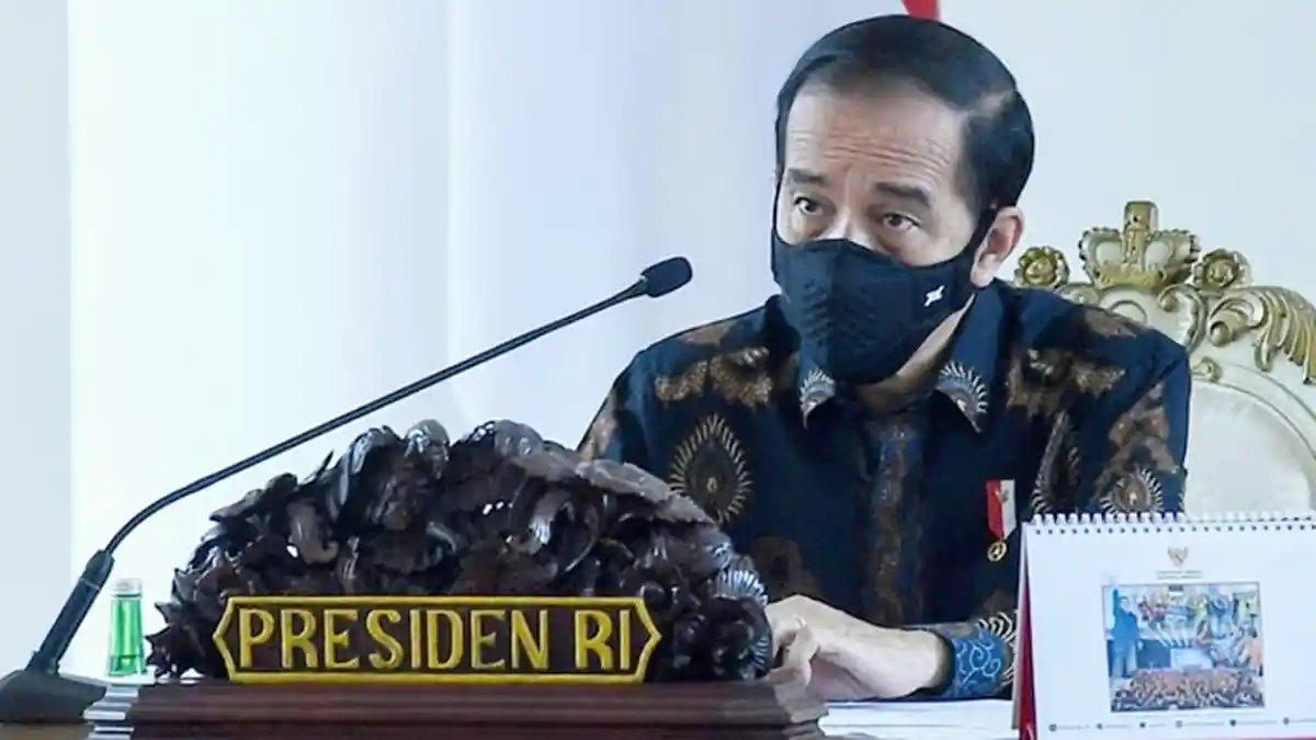 Menkominfo Bocorkan Sumber Informasi Presiden, Terjawab Jokowi Belum Baca Draft Final UU Cipta Kerja