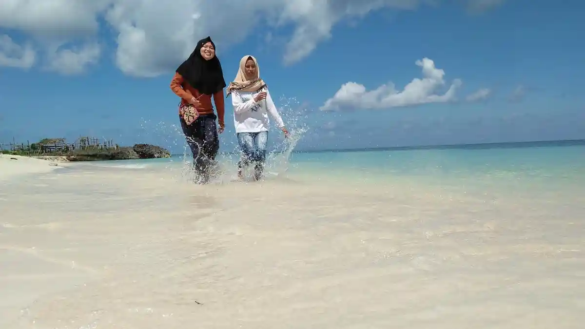 Libur Lebaran, ke Pantai Lemo-lemo Bulukumba Yuk!