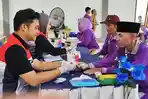 Lansia-Periksa-Kesehatan.jpg