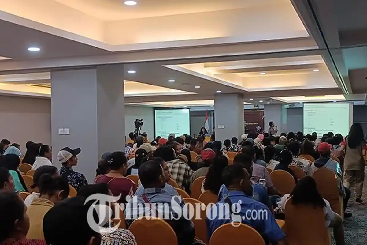 KPU Kota Sorong Gelar Bimtek KPPS, Imbau Netralitas dan Integritas