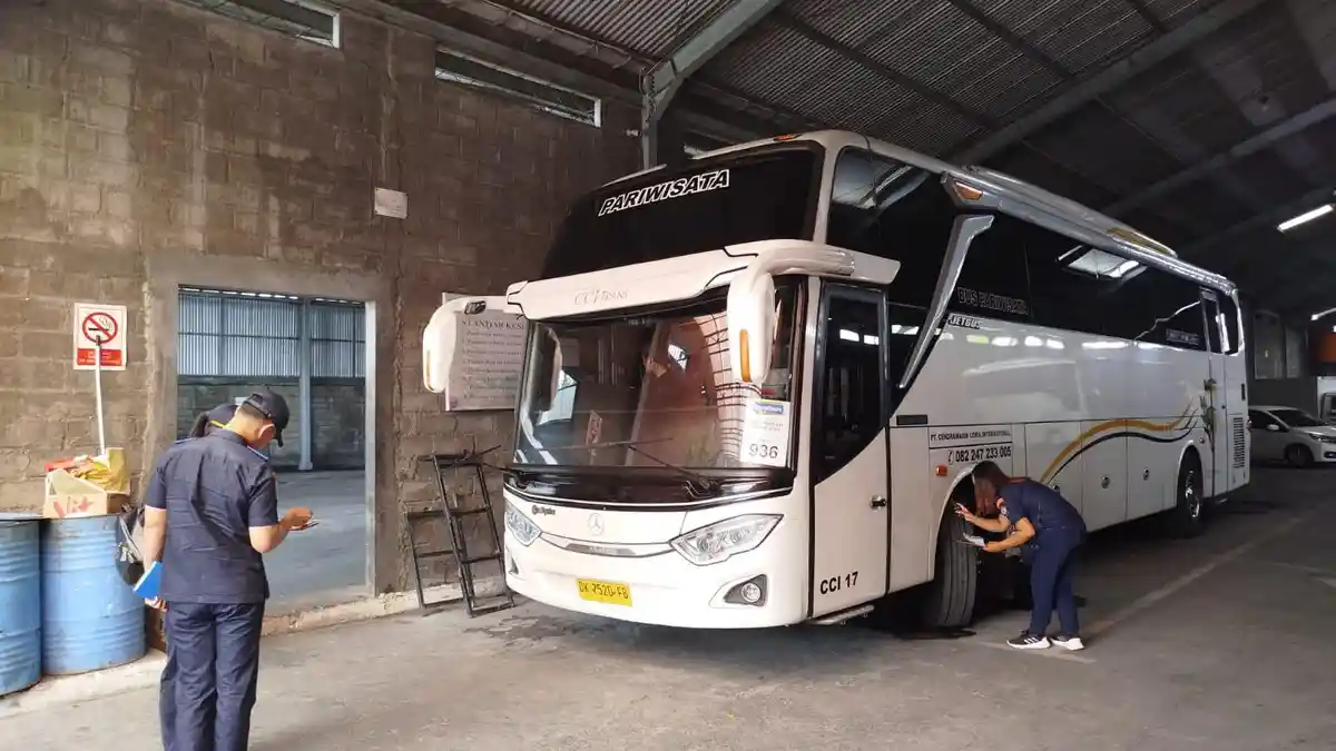 Rampcheck Bus Mulai Dilakukan Jelang Nataru,  Diperiksa Saat Masuk Terminal Mengwi