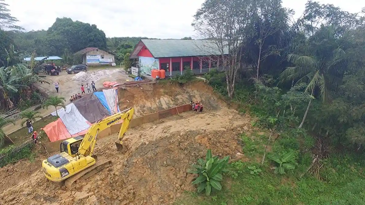 BPBD: Potensi Longsor Tinggi, Perlu Penambahan Siring di SDN 017 Sepaku