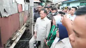 Mendagri-Tito-tinjau-Bantuan-Stimulan-Perumahan-Swadaya-BSPS-di-Kendari.jpg