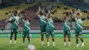 Madura-United-vs-PSS-Sleman-Risto-Vidakovic-Isyaratkan-Perubahan-Permainan.jpg