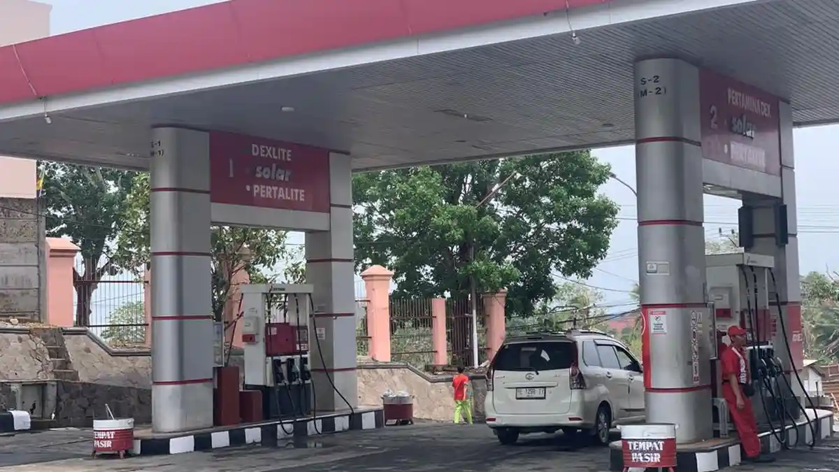 Solar di SPBU Pramuka Bandar Lampung Habis dalam 5 Jam - Tribunlampung ...