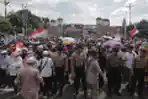 Unjuk Rasa Dukung Hak Angket di Depan Gedung DPR