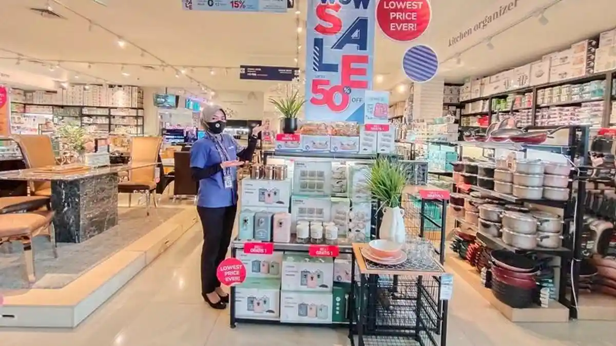 Promo Beli Satu Gratis Satu Produk Asesoris di Informa Sultan Agung