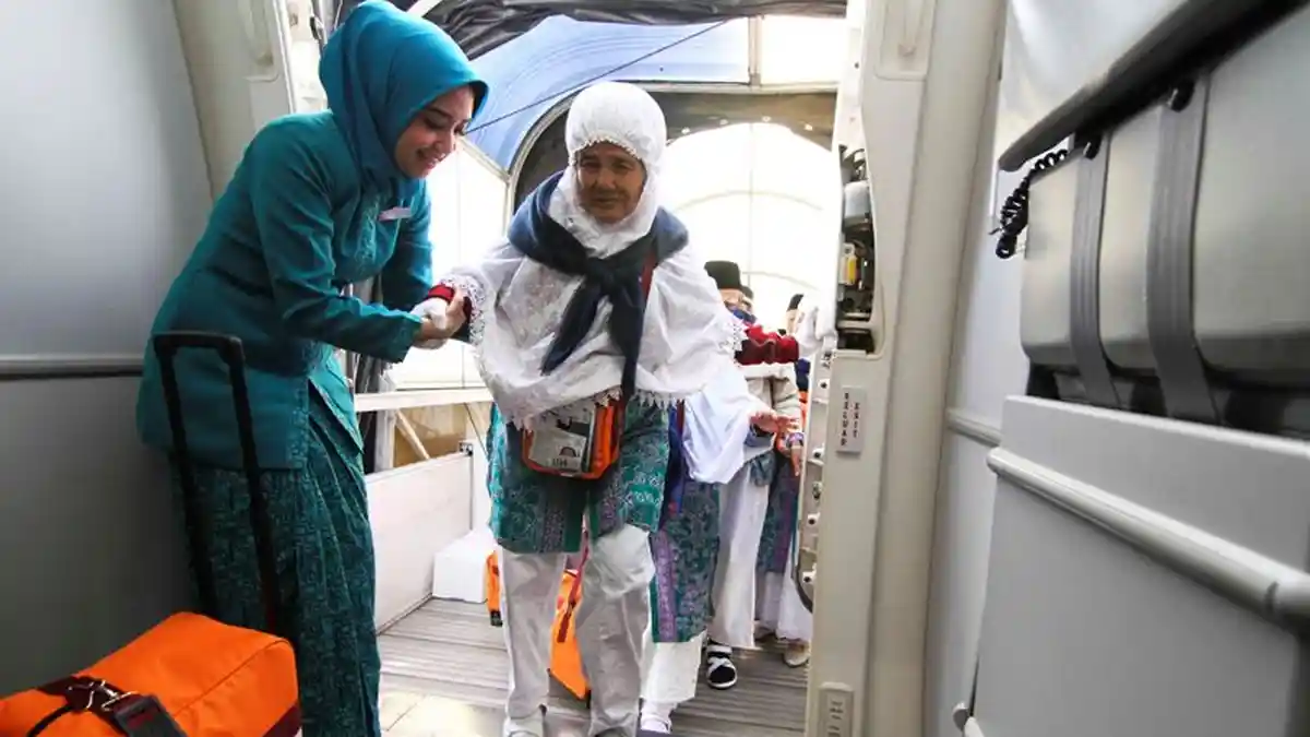 Garuda Indonesia Catat OTP 100 Persen Pada Keberangkatan Kloter Haji Hari Pertama