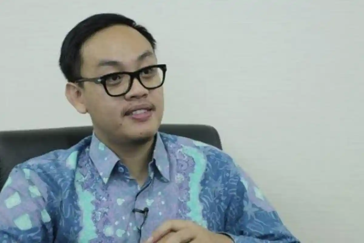 Masyarakat Kelas Menengah Sedang Tertekan, Ekonom Sarankan Pemerintah Pangkas Tarif PPN