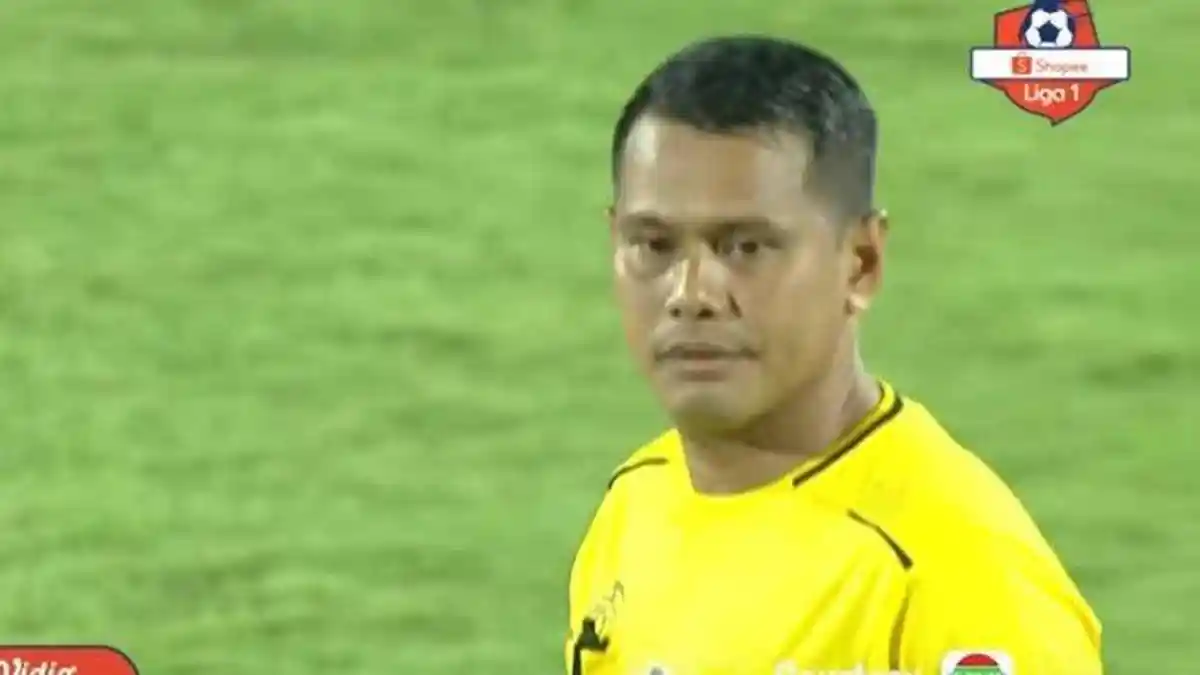 Biodata Wasit PSIS vs Persebaya Surabaya, Faulur Rosy Berlisensi PSSI ...