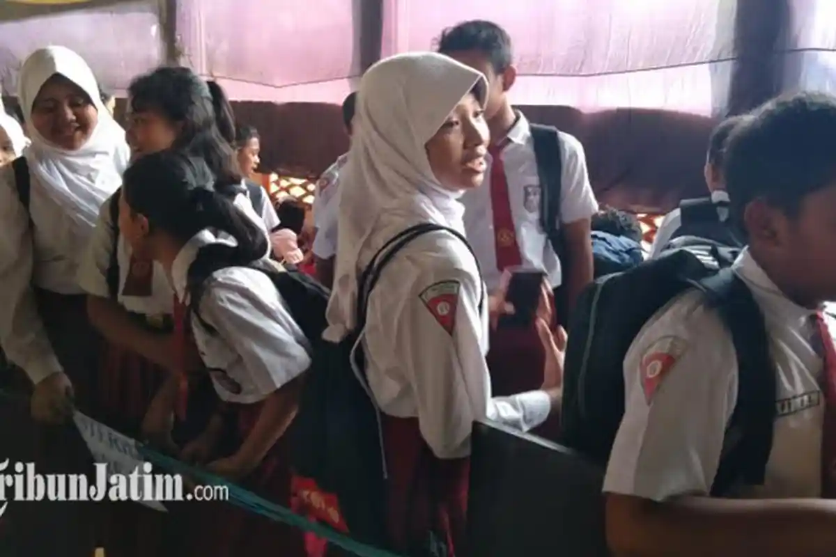 PPDB Zonasi Bermasalah, Siswa Tak Lolos Dapat Bantuan Biaya Sekolah Swasta? Ini Kata Kemendikbud