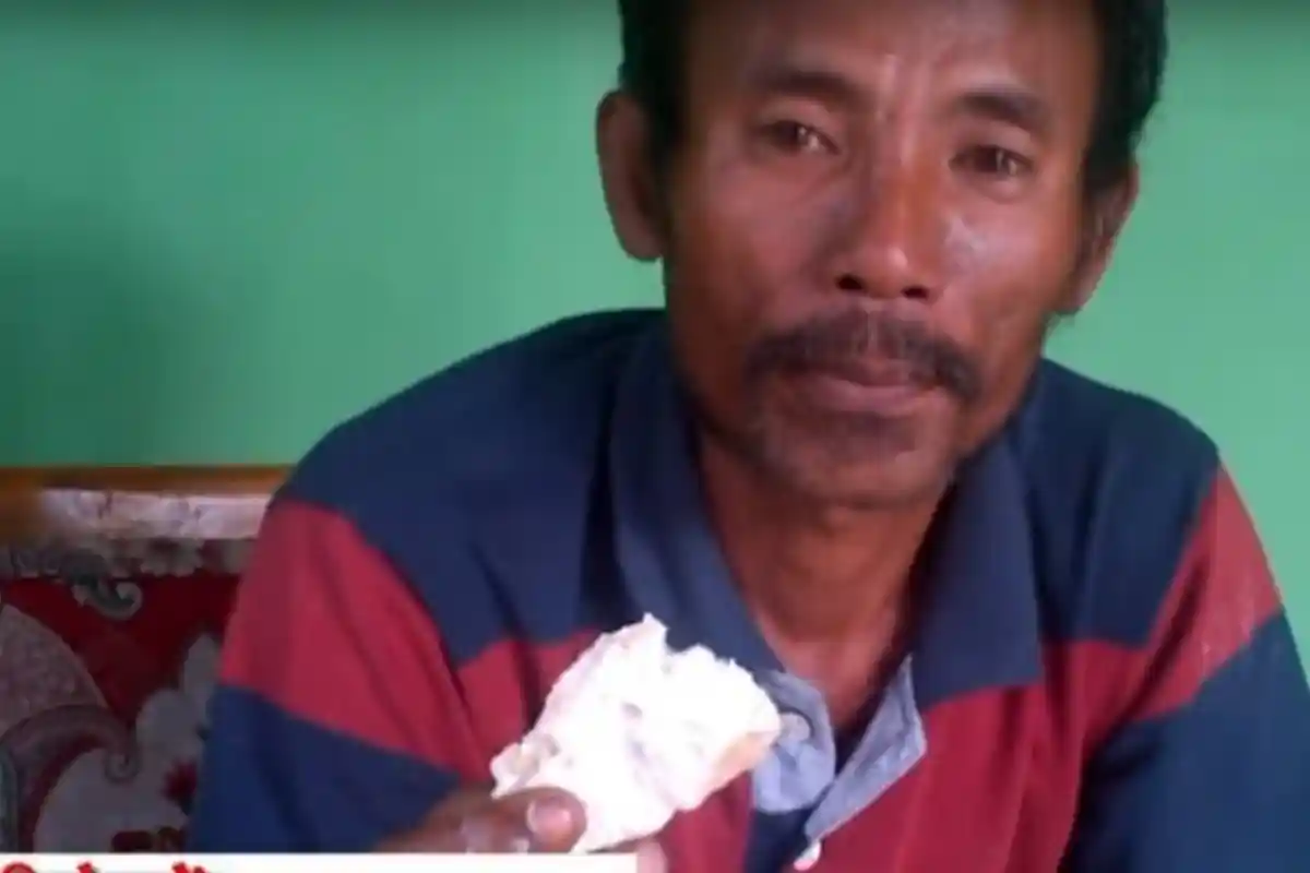 Nelayan Sukardi Temukan Muntahan Ikan Paus, Ahli Kelautan: Itu Bukan Kebiasaannya