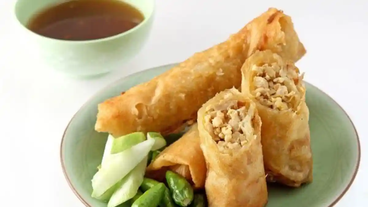 Cara Mudah Membuat Lumpia Khas Semarang, Jawa Tengah, Kuncinya pada Isian yang Gurih dan Renyah