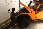 Periksa Barang Rampasan KPK