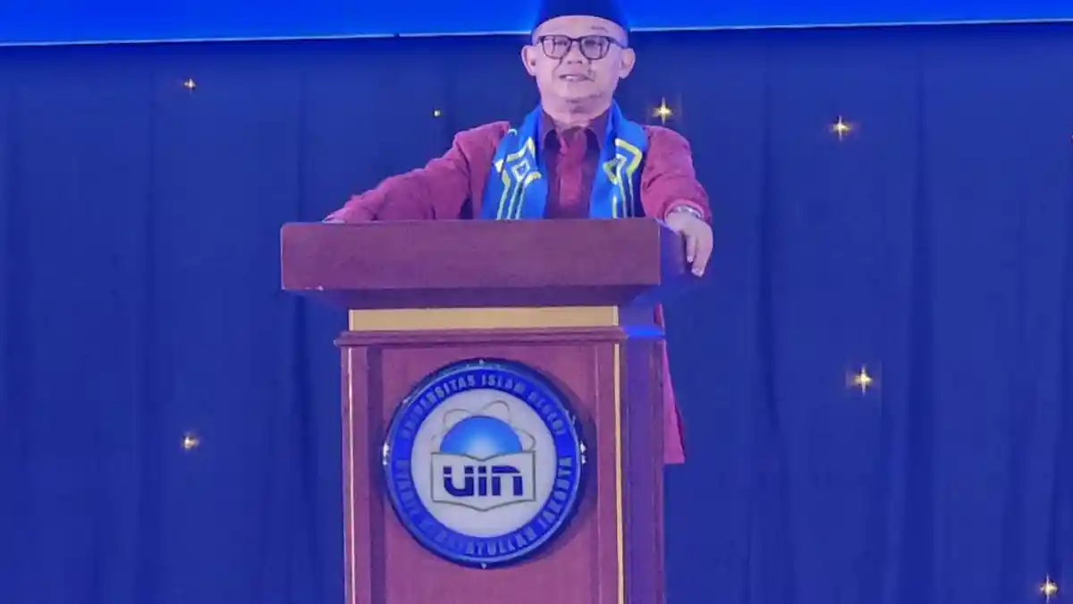 Momen Mendikdasmen Abdul Mu'ti Berkelakar Soal Ijazah Palsu di Acara Ikatan Alumni UIN Jakarta