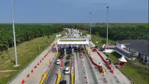 Volume-kendaraan-di-ruas-Tol-Kisaran-meningkat-saat-libur-panjang-momen-Paskah.jpg