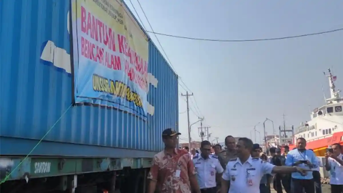 Gabungan Maritim Jateng Kirim Satu Kontainer Bantuan Logistik untuk Korban Gempa Palu