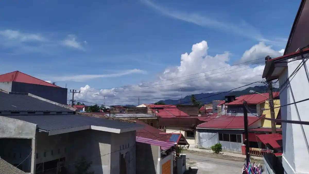 Prakiraan Cuaca Sumbar Siang hingga Sore di Sumatera Barat, Jumat 19 Desember 2025
