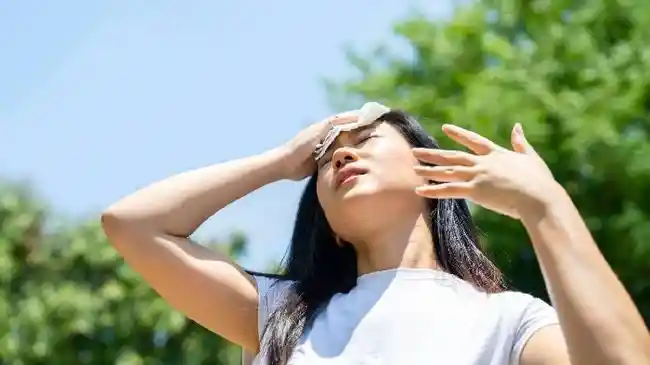Jangan Takut Gosong saat Aktif di Luar, Ini Tips Lindungi Kulit dari Terik Sinar Matahari