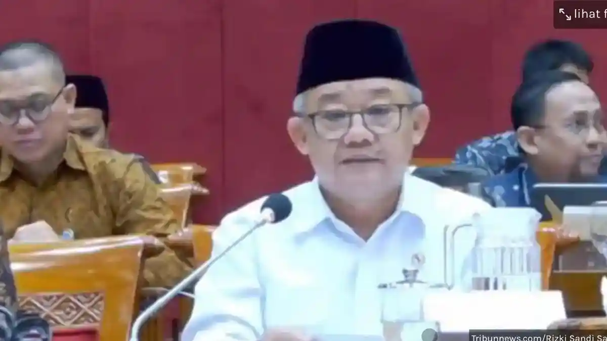 ISI LENGKAP Surat Edaran Mendikdasmen Soal Nasib Guru Honorer Tahun Depan: Penugasan Sampai 2026