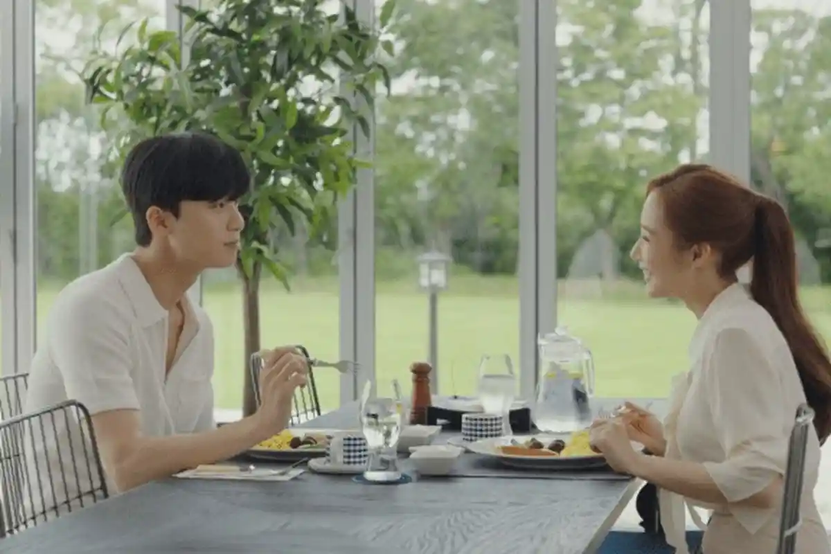 Young Joon dan Mi So Menikah Sinopsis Drakor What's Wrong with Secretary Kim Episode Terakhir 16