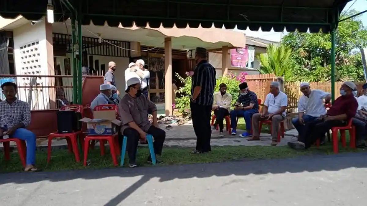 Getir Sarat Duka, Ayah Korban Insiden KMP Ihan Batak Kisahkan Sempat Beri Pelampung pada Putrinya