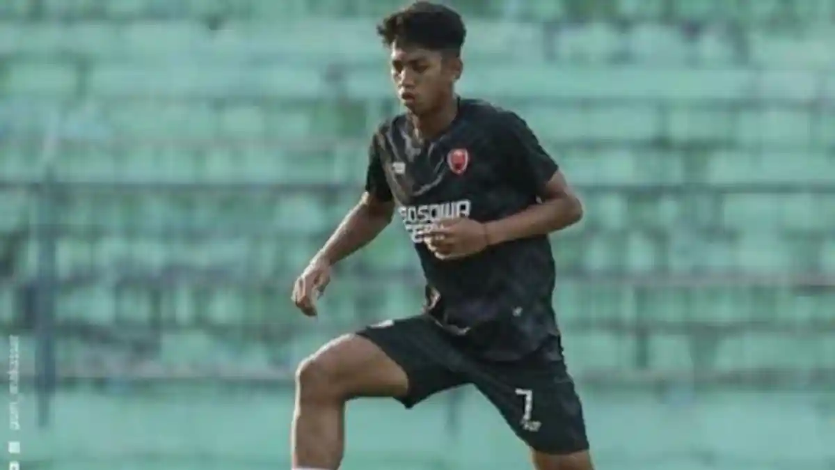 Semangat Juang Pemain Jadi Alasan Gelandang PSM Ananda Raehan Dukung ...