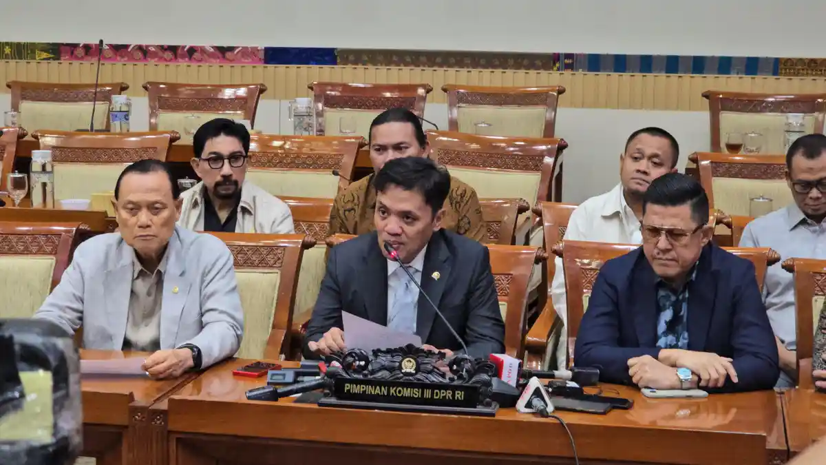 Komisi III DPR Minta Polri Usut Semua Pihak yang Terlibat Dugaan Kasus Korupsi Batu Bara - Tribunnews.com