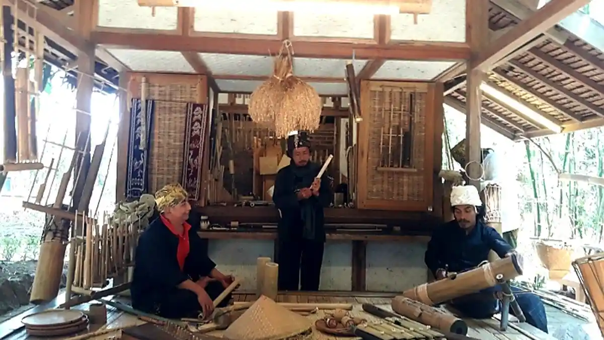 Dusun Bambu Punya Tim Kesenian Alat Musik Tradisional, Pernah Tampil di Acara Jazz di Ijen
