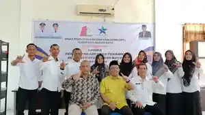 foto-bersama-di-Dinas-Perpustakaan-dan-Kearsipan.jpg
