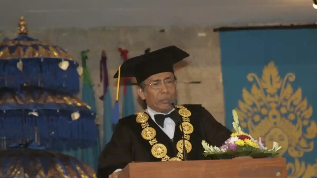 KPK Periksa Mantan Rektor Udayana Terkait Korupsi Pembanguan Rumah Sakit