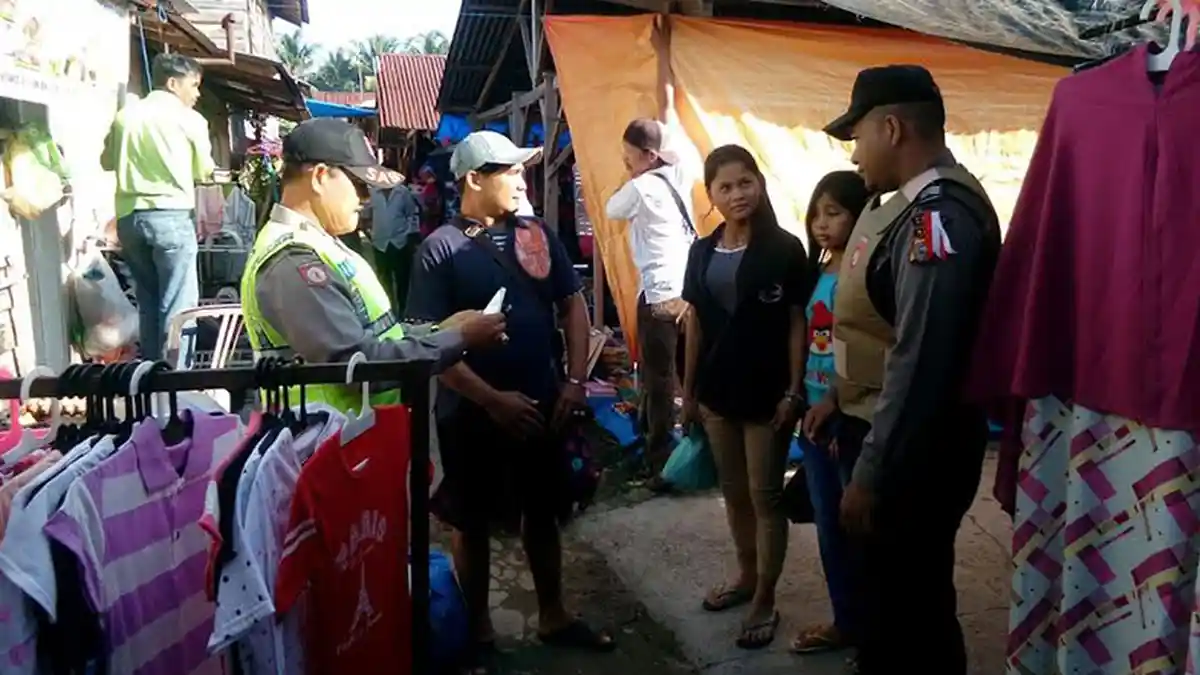 Ciptakan Pilkada Damai, Polisi di Kampar Masuk Keluar Rumah Warga dan Pasar