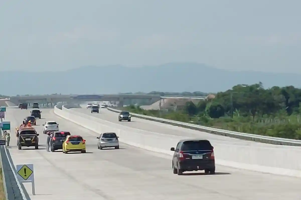 Fungsional Tol Jogja-Solo untuk Arus Mudik Dibuka Satu Arah sampai Pukul 17.00 WIB