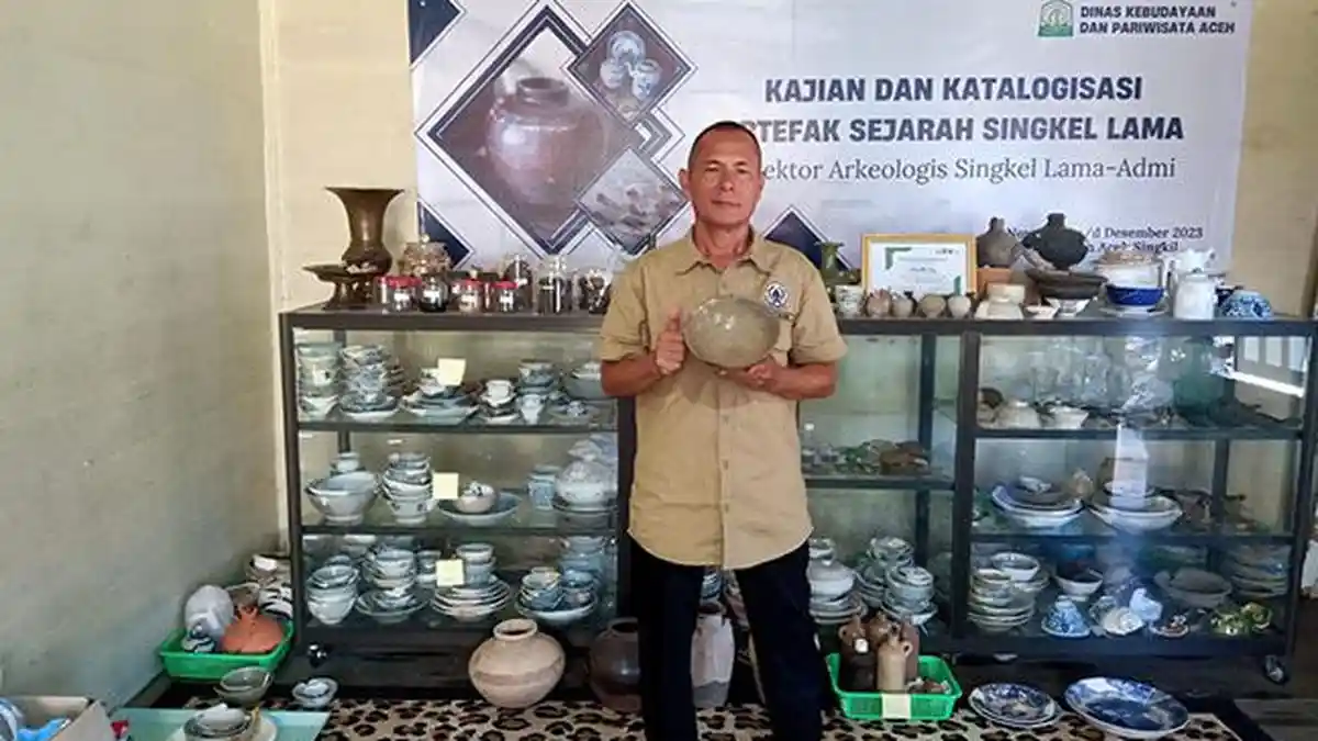 Admi Sang Penyelamat Jejak Sejarah Singkil